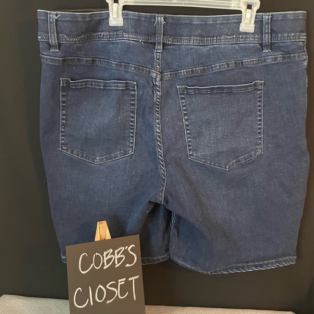 Lane Bryant Blue Jean Shorts - Picture 3 of 6